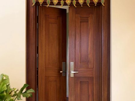 Gold Polish Toran - 43 Inches | Leaf with Beads Design Bandanwar  Aluminium Thoran for Door Decor  180 Gms Hot on Sale